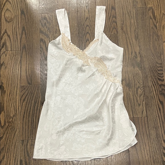 Victoria's Secret Other - Victoria’s Secret gold label white ivory bridal slip dress/top